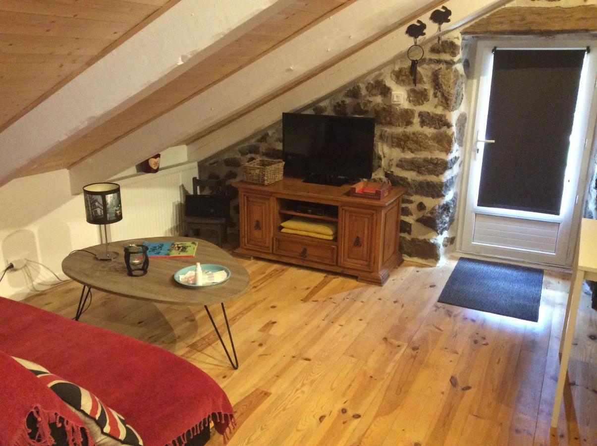 Le Carre Gourmand Villa Le Chambon-sur-Lignon Luaran gambar